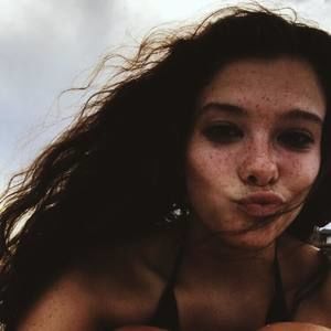 Meet your Posher, Lizzy